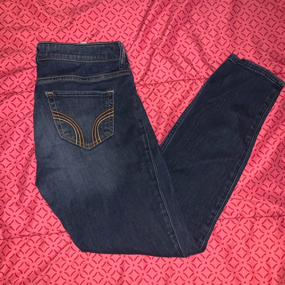 Hollister jeans !